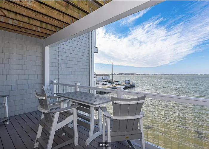Holiday home Luxury Bayfront Retreat - Exclusive Waterfront *