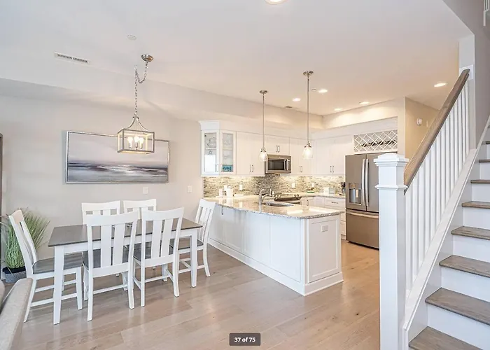 Luxury Bayfront Retreat - Exclusive Waterfront Holiday home Ocean City