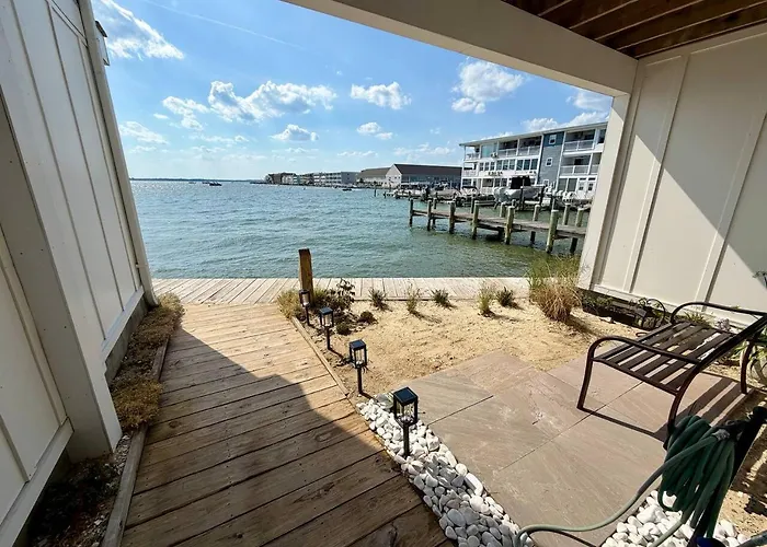 Holiday home Luxury Bayfront Retreat - Exclusive Waterfront